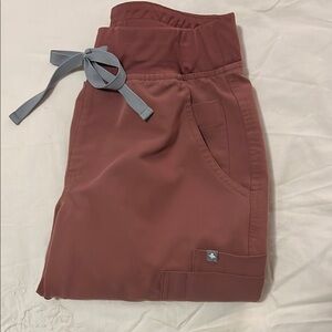 Figs pants Mauve XS/T Yola